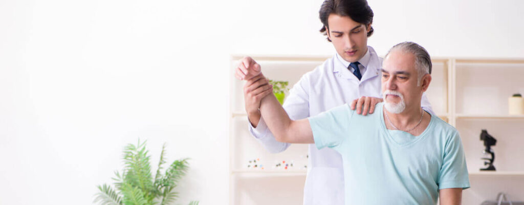 Shrug Off Shoulder Pain With A Physical Therapist