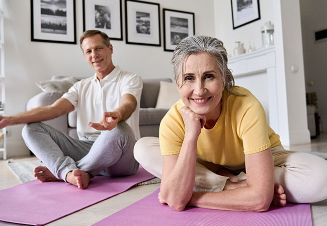 Discover The Connection Between Back Pain and Neck Pain